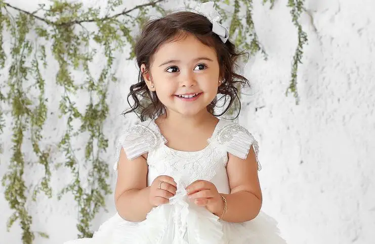 Elle McBroom Family, Net Worth, Wiki, YouTube, Height, Weight, Age, Birthday, Siblings Elle McBroom Family, Net Worth