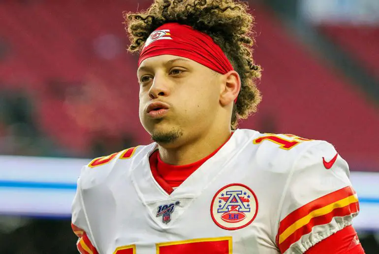 Patrick Mahomes Girlfriend, Parents, Wife, Brother, Family, Wiki ...