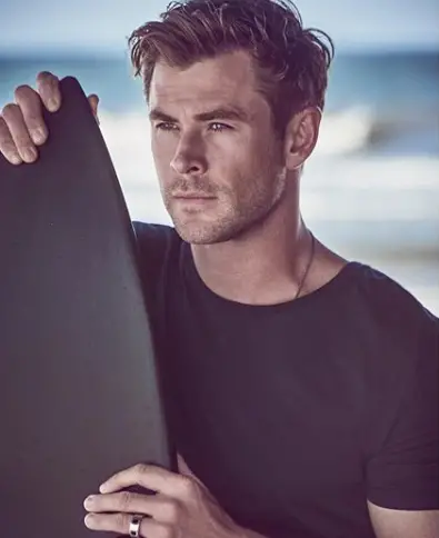 Chris Hemsworth - Height, Age, Bio, Net Worth, Wife, Daughter